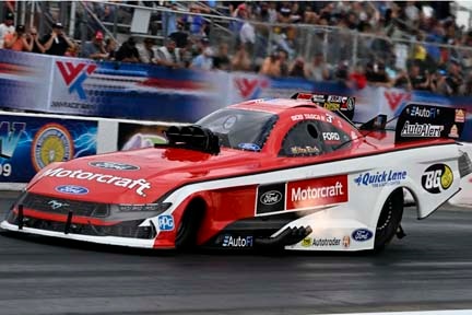Mustang funny car on track